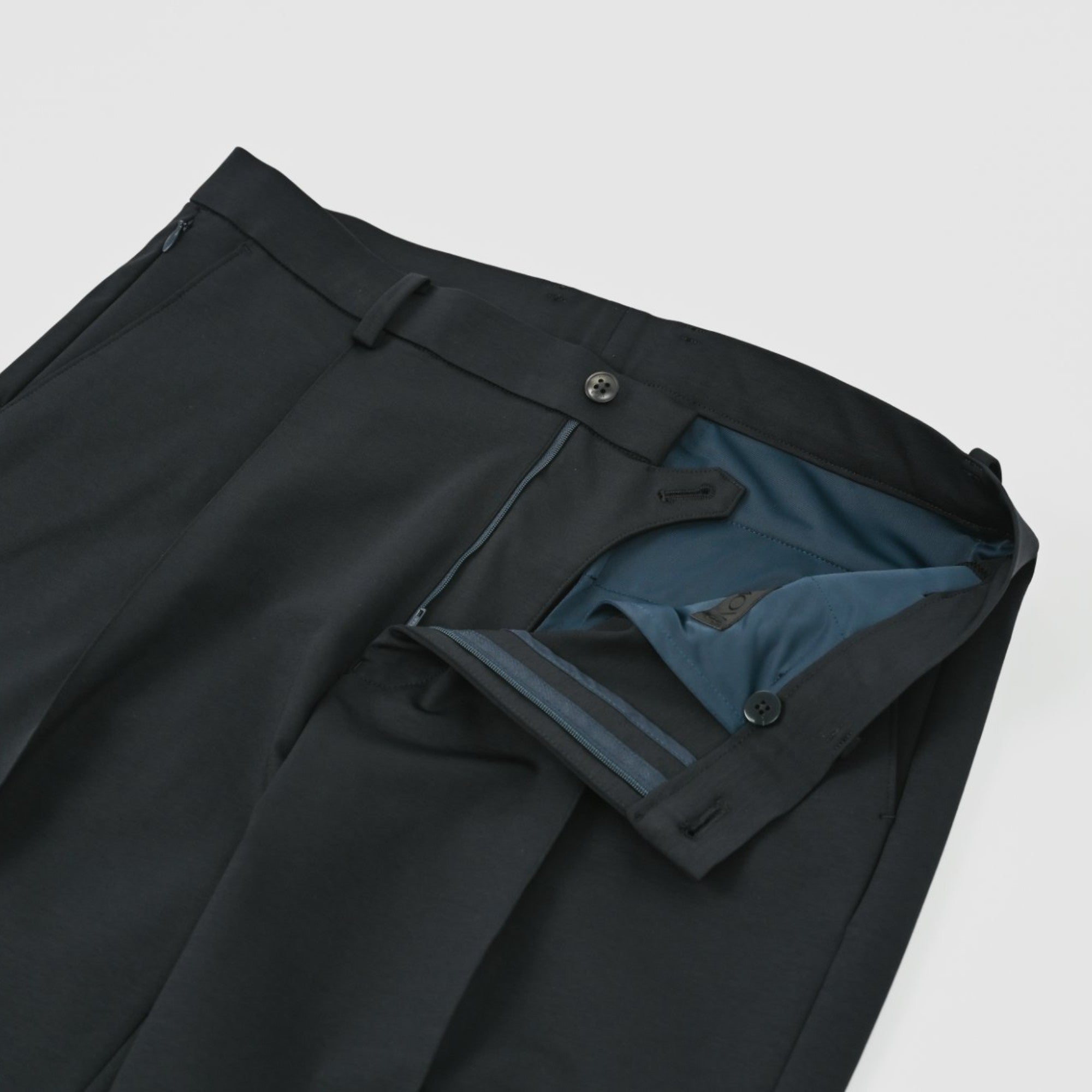 Duplex Cotton Jersey 1プリーツ トラベル スラックス – MOVB